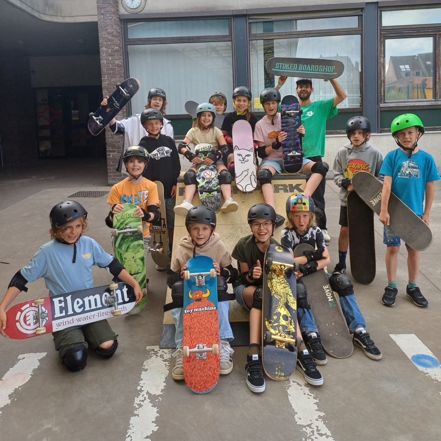 Skatespot @GBS Lochristi