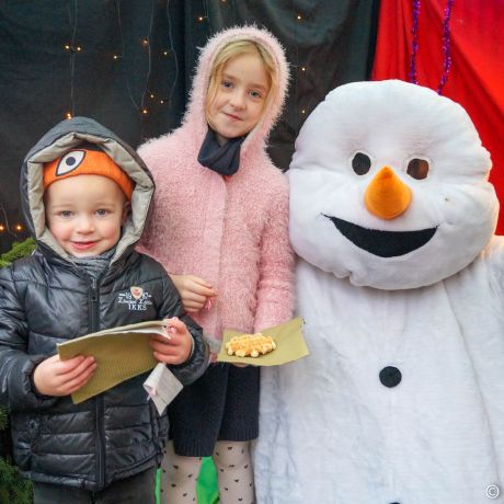 Joepla op de kerstmarkt